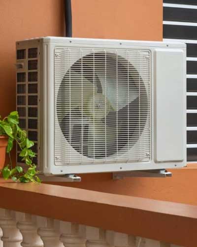 How Heat Pumps Work in Summer: A Guide for Contractors and Homeowners